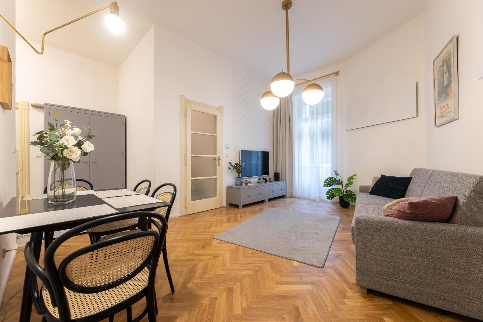 Stylish Old Town Apartment By Easybnb Prague Exterior photo
